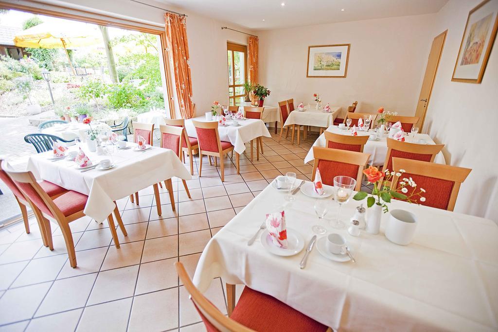 Hotel Gasthof Engel อัพเพนไวอาร์ ภายนอก รูปภาพ
